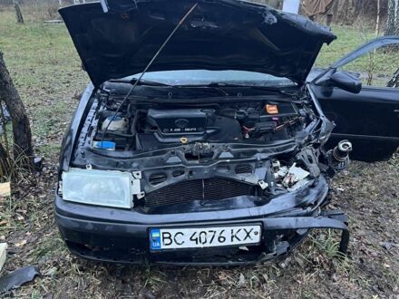 Черный Шкода Октавия, объемом двигателя 1.6 л и пробегом 260 тыс. км за 1250 $, фото 1 на Automoto.ua