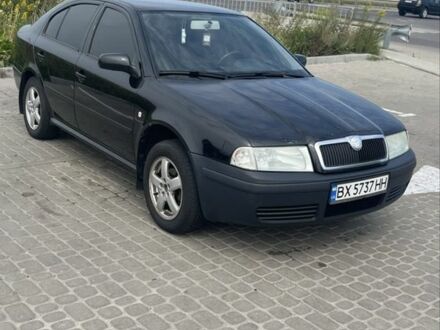 Черный Шкода Октавия, объемом двигателя 1.6 л и пробегом 242 тыс. км за 4000 $, фото 1 на Automoto.ua