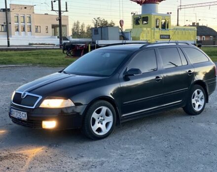 Черный Шкода Октавия, объемом двигателя 2 л и пробегом 280 тыс. км за 3950 $, фото 1 на Automoto.ua