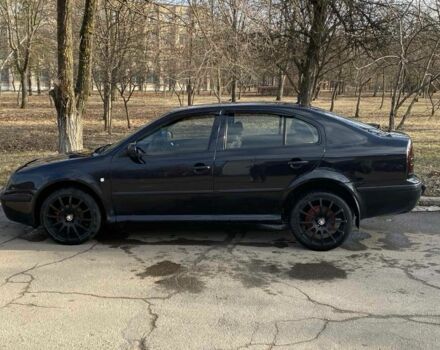 Черный Шкода Октавия, объемом двигателя 1.6 л и пробегом 282 тыс. км за 5000 $, фото 1 на Automoto.ua