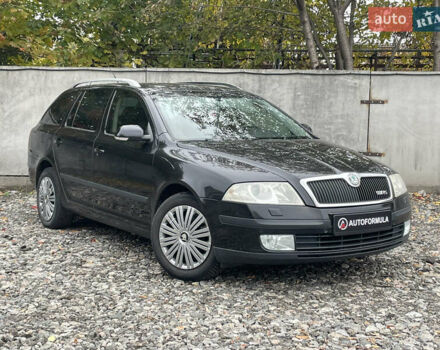 Черный Шкода Октавия, объемом двигателя 1.6 л и пробегом 226 тыс. км за 6290 $, фото 1 на Automoto.ua