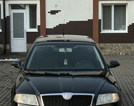 Черный Шкода Октавия, объемом двигателя 1.9 л и пробегом 300 тыс. км за 3000 $, фото 1 на Automoto.ua