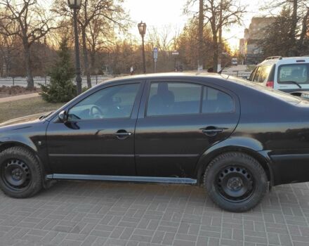 Черный Шкода Октавия, объемом двигателя 1.8 л и пробегом 139 тыс. км за 5641 $, фото 1 на Automoto.ua
