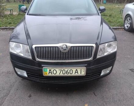 Чорний Шкода Октавія, об'ємом двигуна 1.6 л та пробігом 303 тис. км за 3900 $, фото 1 на Automoto.ua