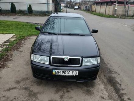 Черный Шкода Октавия, объемом двигателя 1.78 л и пробегом 170 тыс. км за 5600 $, фото 1 на Automoto.ua