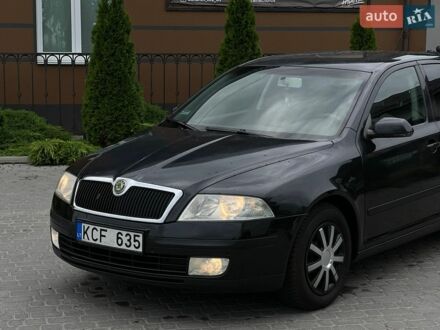Чорний Шкода Октавія, об'ємом двигуна 2 л та пробігом 320 тис. км за 3200 $, фото 1 на Automoto.ua