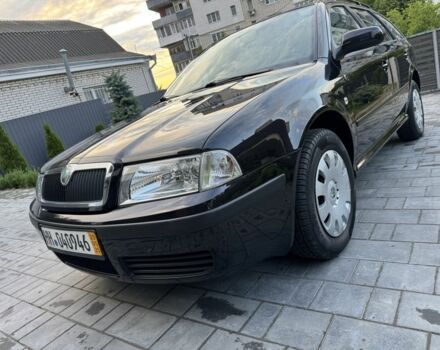 Черный Шкода Октавия, объемом двигателя 0 л и пробегом 220 тыс. км за 6600 $, фото 1 на Automoto.ua
