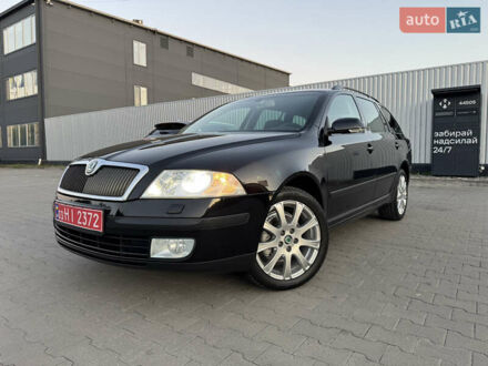 Чорний Шкода Октавія, об'ємом двигуна 1.8 л та пробігом 212 тис. км за 7750 $, фото 1 на Automoto.ua