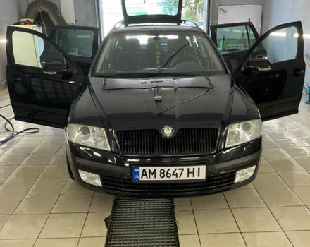 Чорний Шкода Октавія, об'ємом двигуна 1.8 л та пробігом 198 тис. км за 6200 $, фото 1 на Automoto.ua