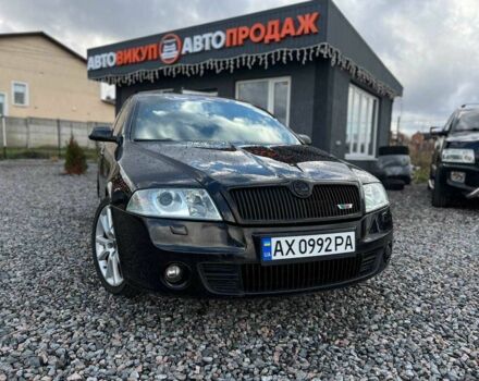 Черный Шкода Октавия, объемом двигателя 2 л и пробегом 217 тыс. км за 7000 $, фото 1 на Automoto.ua