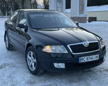 Чорний Шкода Октавія, об'ємом двигуна 1.6 л та пробігом 217 тис. км за 5500 $, фото 1 на Automoto.ua