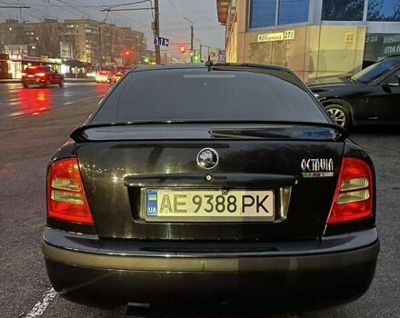 Черный Шкода Октавия, объемом двигателя 1.78 л и пробегом 240 тыс. км за 6500 $, фото 1 на Automoto.ua