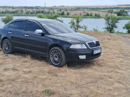 Черный Шкода Октавия, объемом двигателя 1.6 л и пробегом 290 тыс. км за 6350 $, фото 1 на Automoto.ua