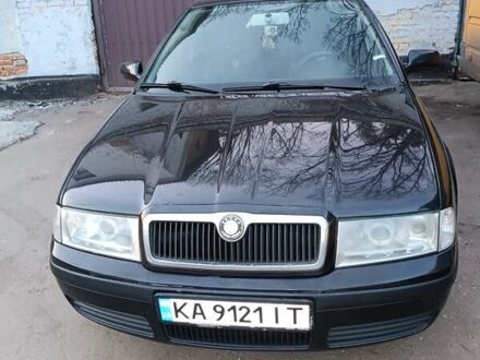 Черный Шкода Октавия, объемом двигателя 1.6 л и пробегом 431 тыс. км за 5500 $, фото 1 на Automoto.ua