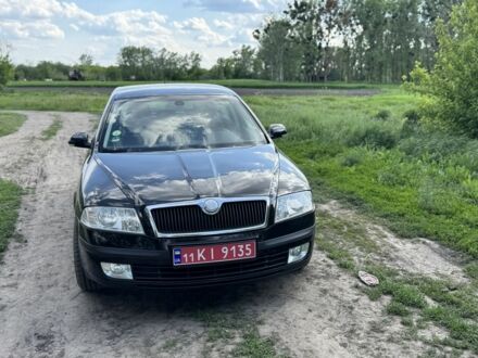 Черный Шкода Октавия, объемом двигателя 1.6 л и пробегом 230 тыс. км за 6300 $, фото 1 на Automoto.ua