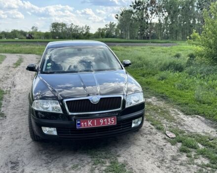 Черный Шкода Октавия, объемом двигателя 1.6 л и пробегом 230 тыс. км за 6300 $, фото 1 на Automoto.ua