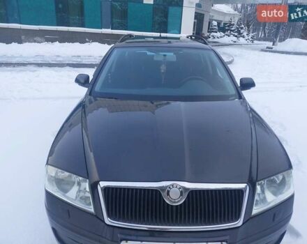 Черный Шкода Октавия, объемом двигателя 1.6 л и пробегом 192 тыс. км за 7200 $, фото 1 на Automoto.ua