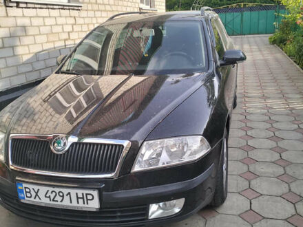 Черный Шкода Октавия, объемом двигателя 1.6 л и пробегом 244 тыс. км за 5800 $, фото 1 на Automoto.ua