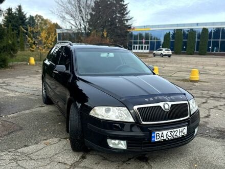 Чорний Шкода Октавія, об'ємом двигуна 2 л та пробігом 270 тис. км за 5950 $, фото 1 на Automoto.ua