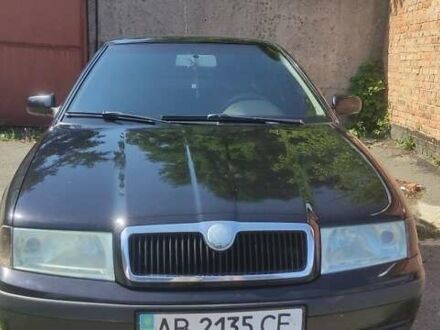 Черный Шкода Октавия, объемом двигателя 1.6 л и пробегом 279 тыс. км за 4900 $, фото 1 на Automoto.ua