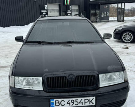 Черный Шкода Октавия, объемом двигателя 1.6 л и пробегом 236 тыс. км за 4200 $, фото 1 на Automoto.ua