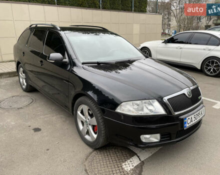 Черный Шкода Октавия, объемом двигателя 2 л и пробегом 291 тыс. км за 7400 $, фото 1 на Automoto.ua