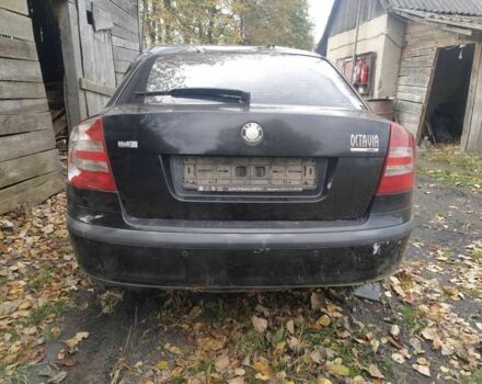 Черный Шкода Октавия, объемом двигателя 1.6 л и пробегом 217 тыс. км за 2500 $, фото 1 на Automoto.ua
