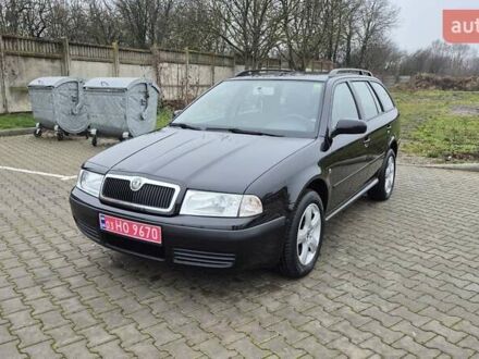 Черный Шкода Октавия, объемом двигателя 1.6 л и пробегом 197 тыс. км за 5900 $, фото 1 на Automoto.ua
