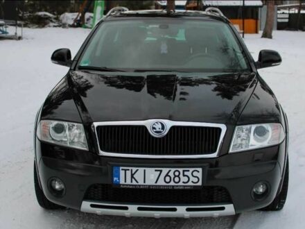 Чорний Шкода Октавія, об'ємом двигуна 2 л та пробігом 218 тис. км за 1740 $, фото 1 на Automoto.ua