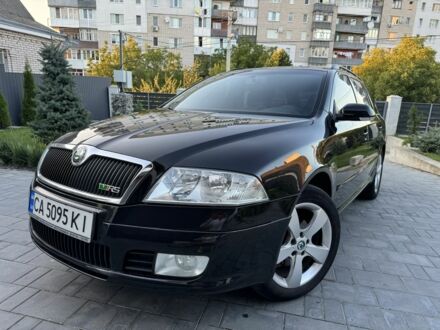 Черный Шкода Октавия, объемом двигателя 2 л и пробегом 280 тыс. км за 7000 $, фото 1 на Automoto.ua