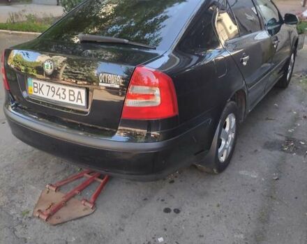 Чорний Шкода Октавія, об'ємом двигуна 1.6 л та пробігом 223 тис. км за 5650 $, фото 1 на Automoto.ua