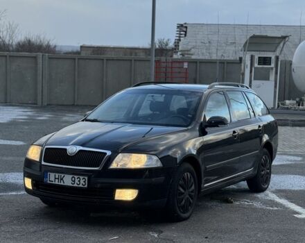 Черный Шкода Октавия, объемом двигателя 1.9 л и пробегом 280 тыс. км за 3550 $, фото 1 на Automoto.ua