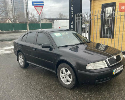 Черный Шкода Октавия, объемом двигателя 1.6 л и пробегом 182 тыс. км за 7350 $, фото 1 на Automoto.ua