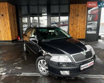Черный Шкода Октавия, объемом двигателя 1.8 л и пробегом 218 тыс. км за 6799 $, фото 1 на Automoto.ua