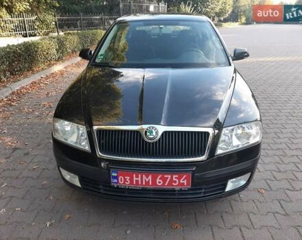 Чорний Шкода Октавія, об'ємом двигуна 1.6 л та пробігом 247 тис. км за 7300 $, фото 1 на Automoto.ua