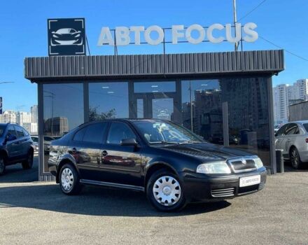 Черный Шкода Октавия, объемом двигателя 1.6 л и пробегом 250 тыс. км за 5990 $, фото 1 на Automoto.ua