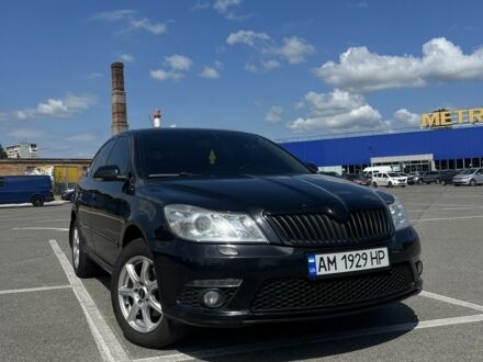 Чорний Шкода Октавія, об'ємом двигуна 2 л та пробігом 340 тис. км за 5100 $, фото 1 на Automoto.ua