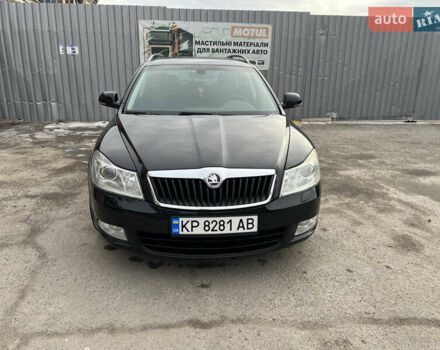 Черный Шкода Октавия, объемом двигателя 1.8 л и пробегом 241 тыс. км за 7499 $, фото 1 на Automoto.ua