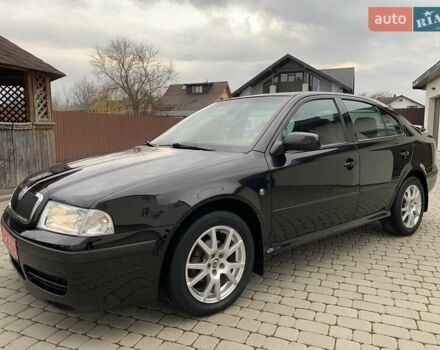 Черный Шкода Октавия, объемом двигателя 1.6 л и пробегом 151 тыс. км за 6100 $, фото 1 на Automoto.ua