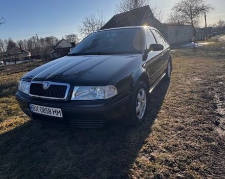 Черный Шкода Октавия, объемом двигателя 1.6 л и пробегом 141 тыс. км за 6500 $, фото 1 на Automoto.ua