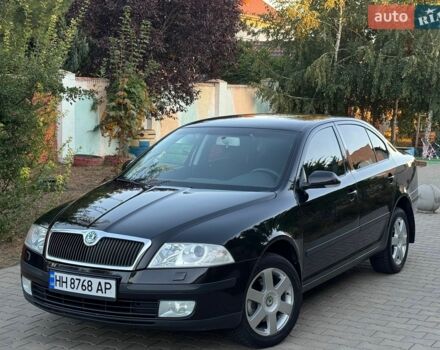 Черный Шкода Октавия, объемом двигателя 2 л и пробегом 183 тыс. км за 7800 $, фото 1 на Automoto.ua