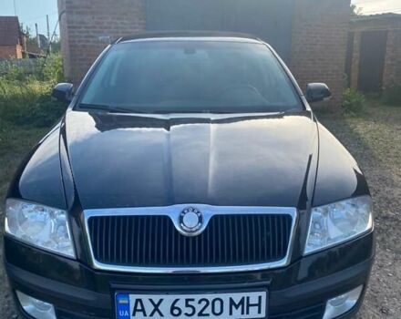 Черный Шкода Октавия, объемом двигателя 1.8 л и пробегом 158 тыс. км за 7800 $, фото 1 на Automoto.ua