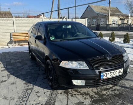 Черный Шкода Октавия, объемом двигателя 1.8 л и пробегом 250 тыс. км за 7000 $, фото 1 на Automoto.ua