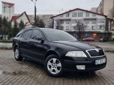 Черный Шкода Октавия, объемом двигателя 1.6 л и пробегом 214 тыс. км за 7499 $, фото 1 на Automoto.ua