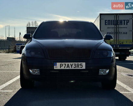 Черный Шкода Октавия, объемом двигателя 1.97 л и пробегом 293 тыс. км за 7100 $, фото 1 на Automoto.ua
