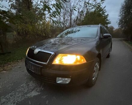 Шкода Октавія 2008 у Києві на Automoto.ua Чорний Шкода Октавія, об'ємом двигуна 1.9 л та пробігом 330 тис. км за 2800 $, фото 1 на Automoto.ua