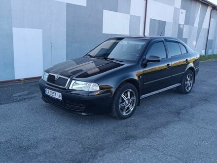 Чорний Шкода Октавія, об'ємом двигуна 1.8 л та пробігом 219 тис. км за 5200 $, фото 1 на Automoto.ua