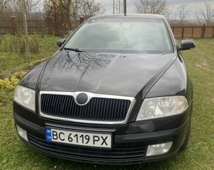 Черный Шкода Октавия, объемом двигателя 1.8 л и пробегом 360 тыс. км за 4600 $, фото 1 на Automoto.ua