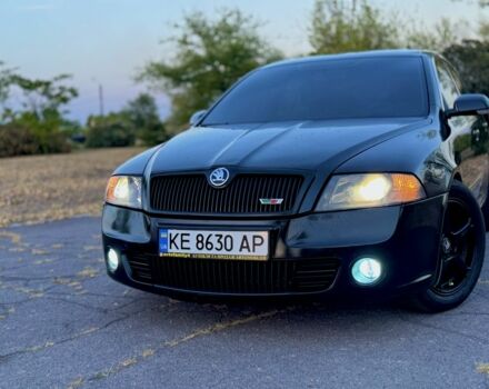 Чорний Шкода Октавія, об'ємом двигуна 2 л та пробігом 263 тис. км за 5400 $, фото 1 на Automoto.ua