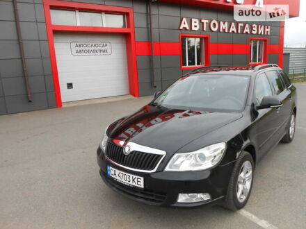 Шкода Октавия 2009 в Черкассах на Automoto.ua Черный Шкода Октавия, объемом двигателя 1.6 л и пробегом 164 тыс. км за 8999 $, фото 1 на Automoto.ua